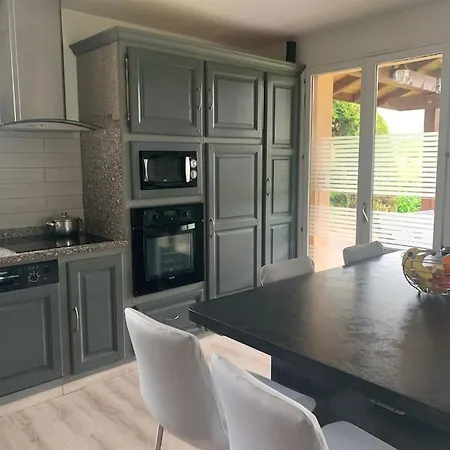 Holiday home Au Coeur De La Vallee